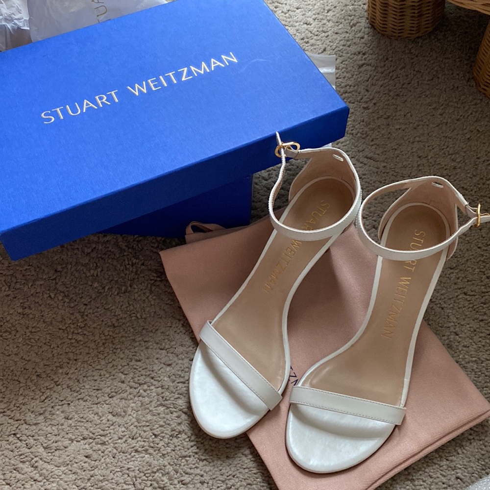 Stuart Weitzman New STRAP SANDAL size 7.5